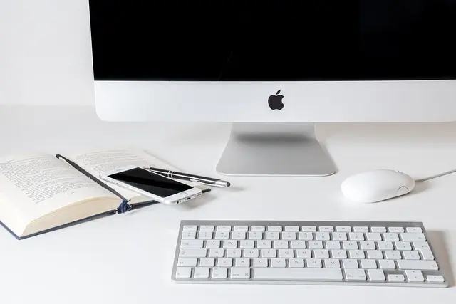 Essential Blogging Accessories for Enhanced Content Creation
